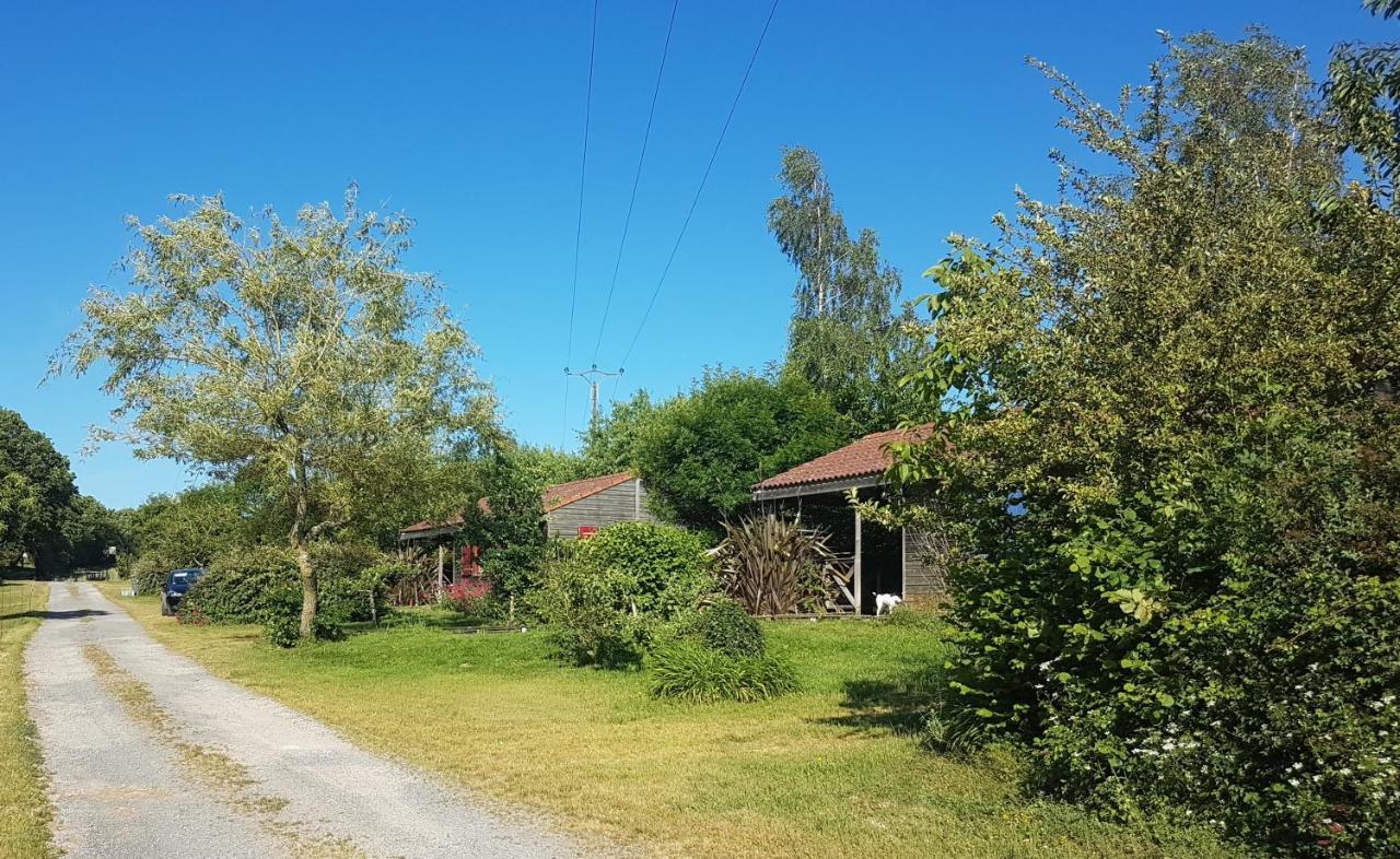 Camping De La Chagnee Saint-Aubin-le-Cloud 외부 사진