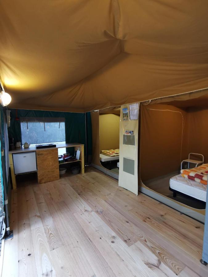 Camping De La Chagnee Saint-Aubin-le-Cloud 외부 사진