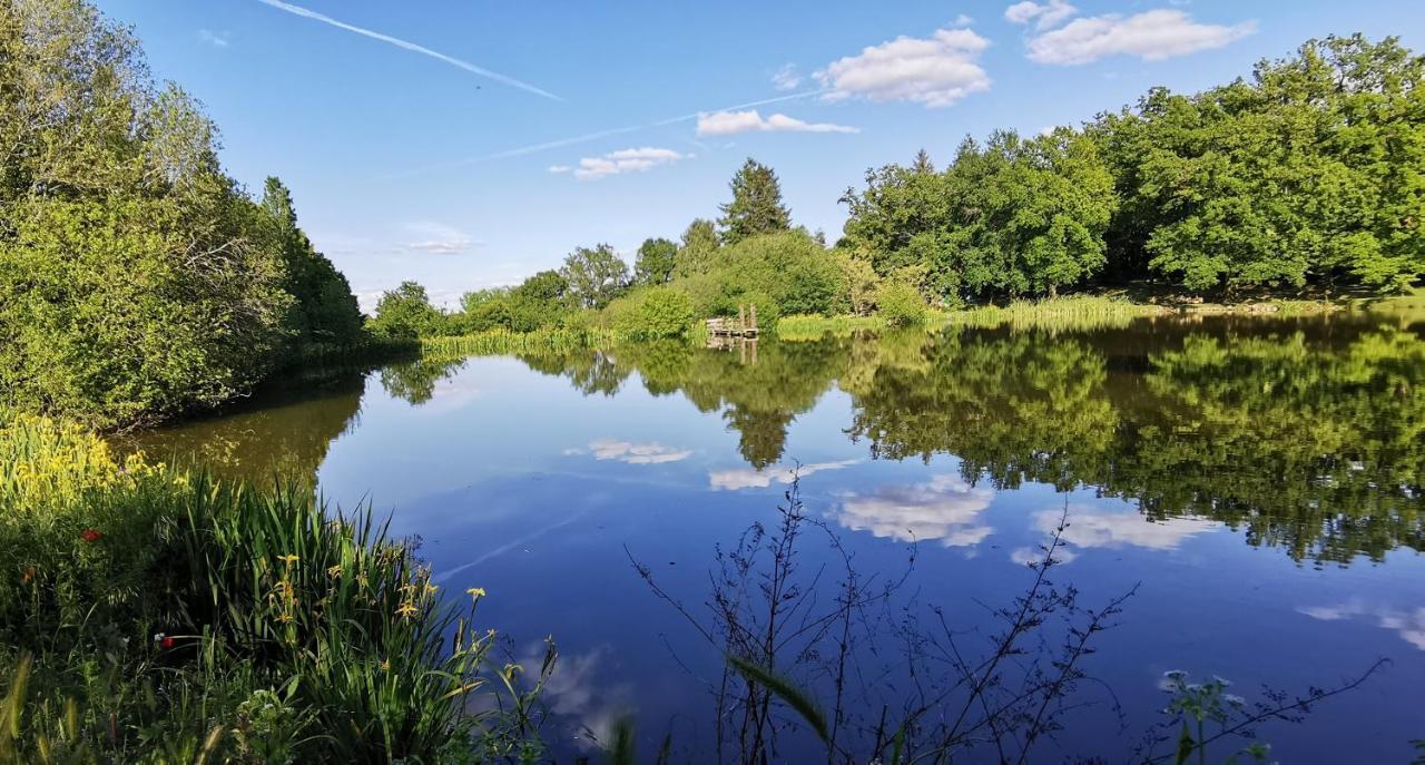 Camping De La Chagnee Saint-Aubin-le-Cloud 외부 사진