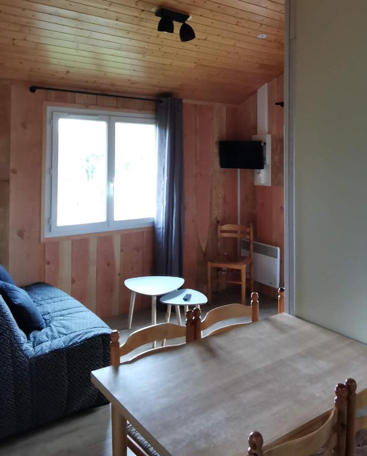 Camping De La Chagnee Saint-Aubin-le-Cloud 외부 사진