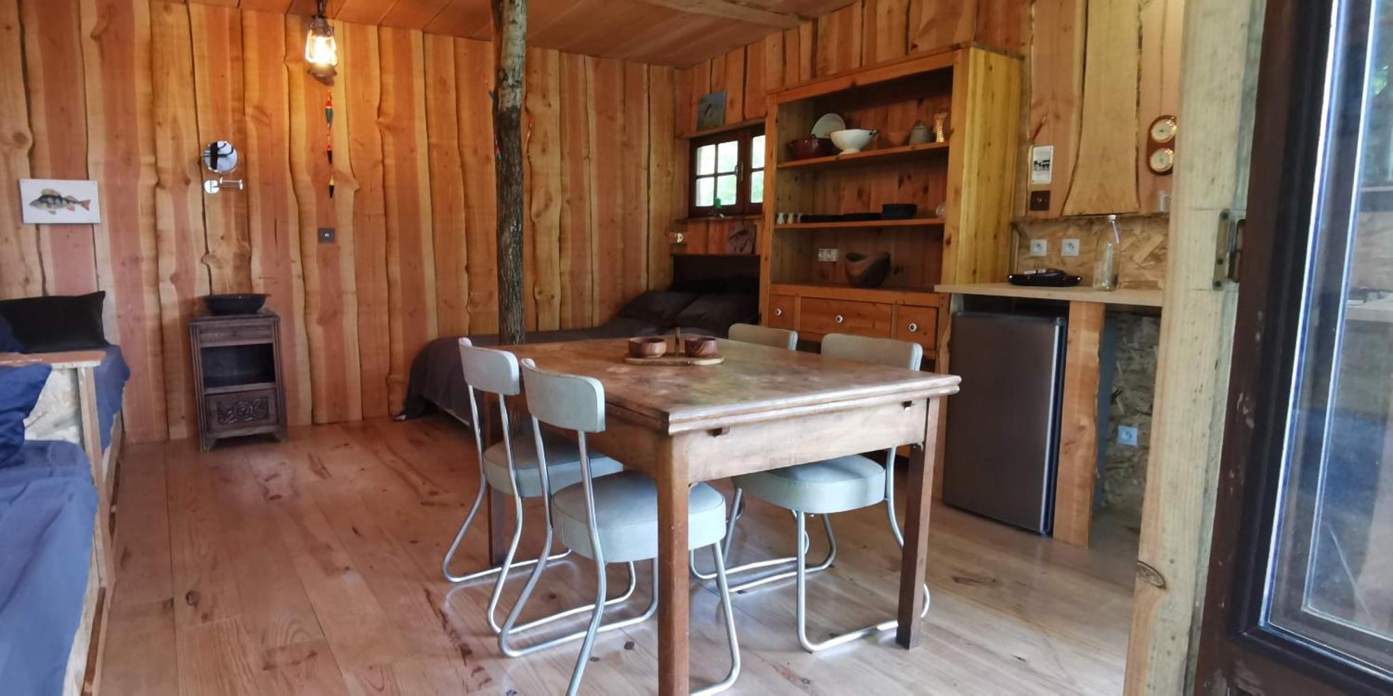 Camping De La Chagnee Saint-Aubin-le-Cloud 객실 사진